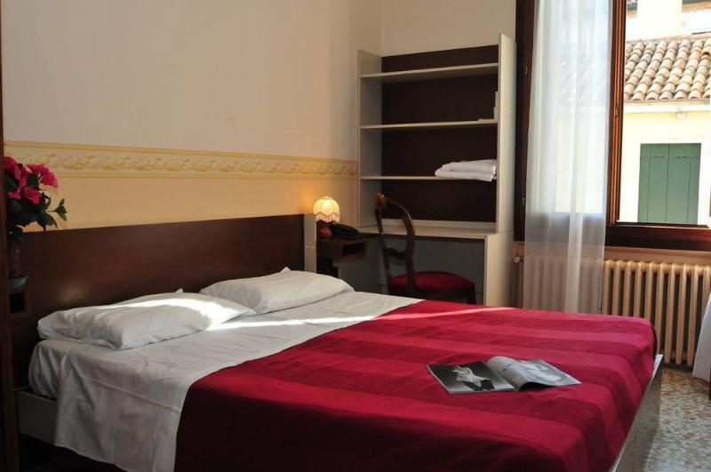 Locanda Sant'Anna Hotel Venesia Bagian luar foto