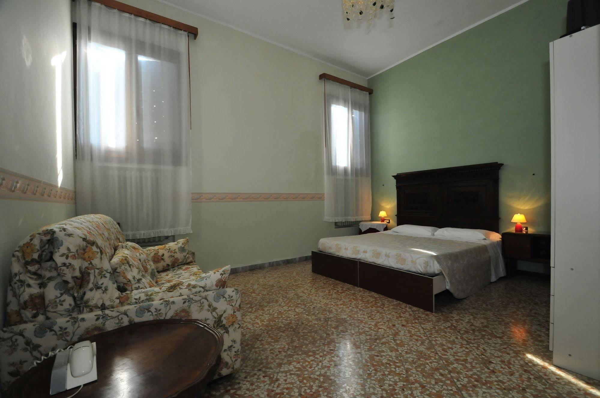 Locanda Sant'Anna Hotel Venesia Bagian luar foto